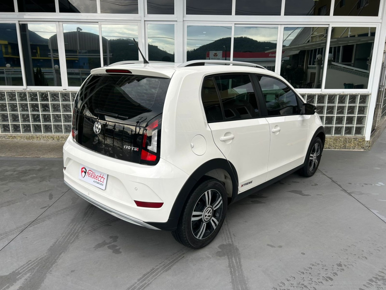UP 1.0 4P FLEX 170 TSI XTREME