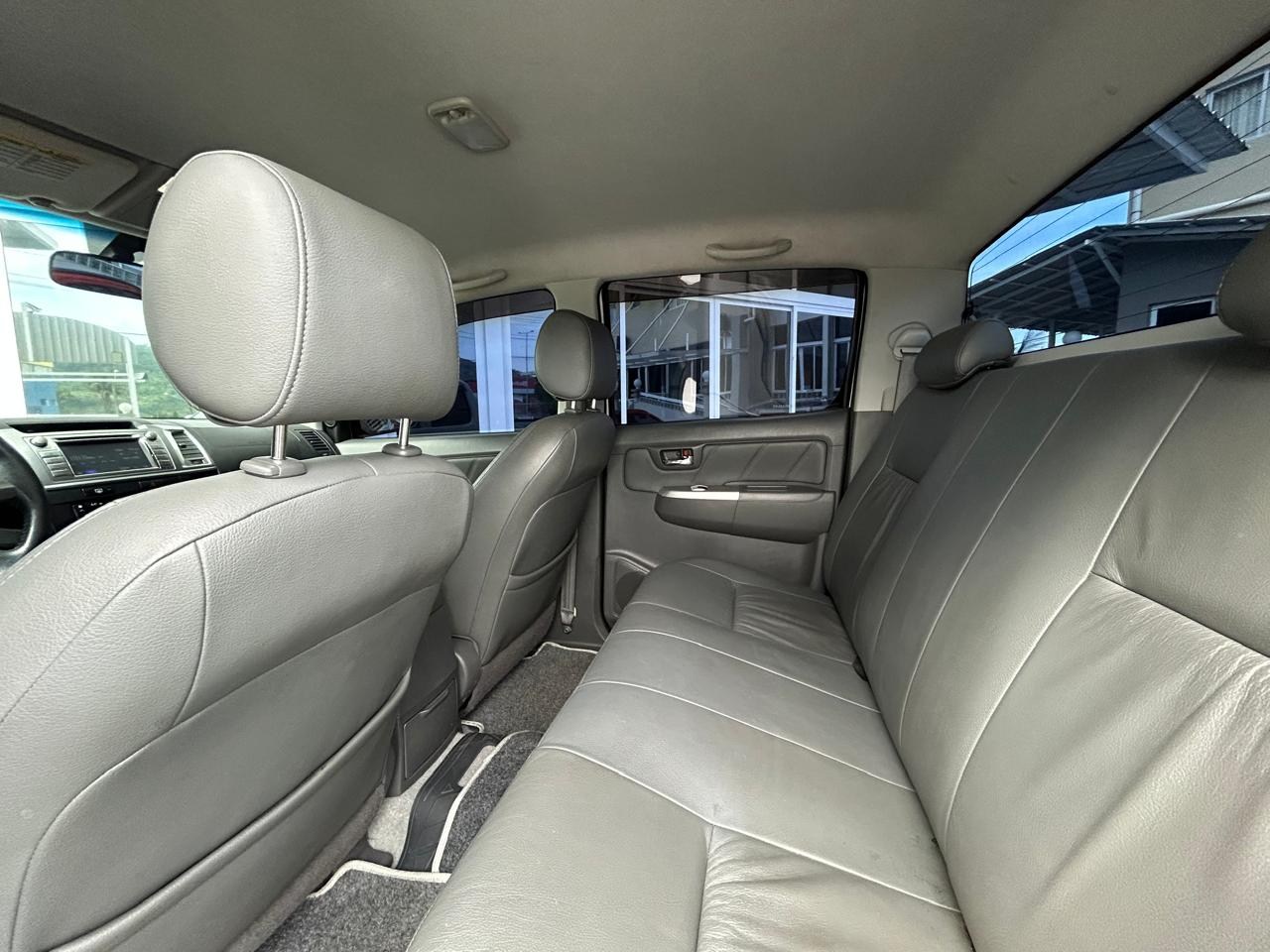 TOYOTA Hilux Caminhonete 3.0 4P SRV DIESEL CABINE DUPLA