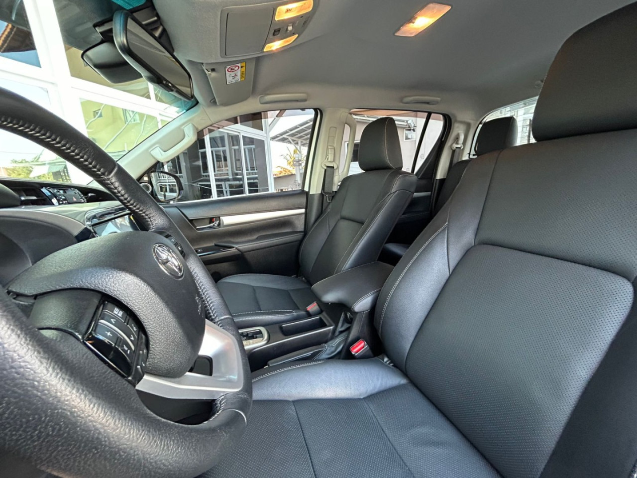 Hilux Caminhonete 2.8 16V SRX PLUS 4X4 TURBO DIESEL CABINE DUPLA AUTOMÁTICO