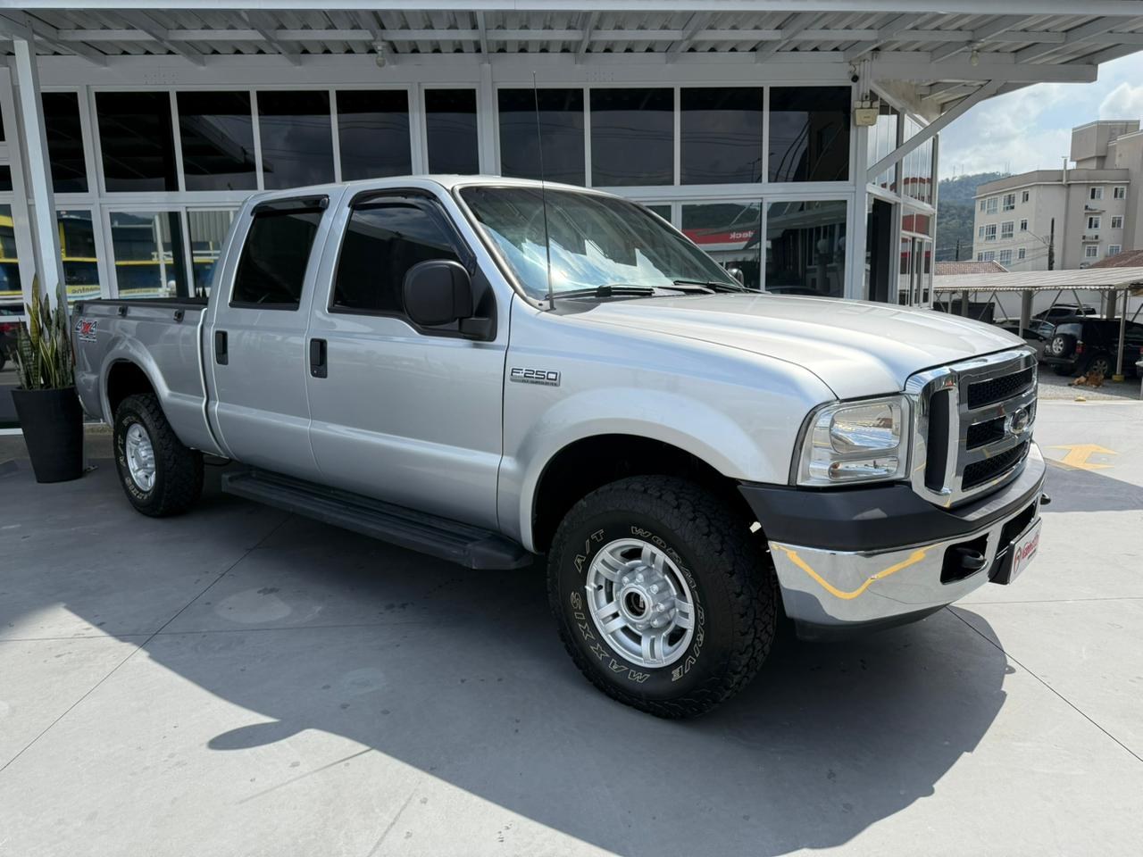 F-250 3.9 4P XLT CABINE DUPLA DIESEL