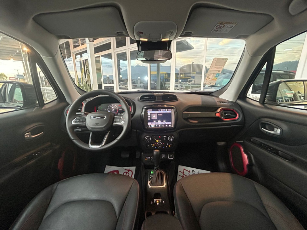 Renegade 1.3 16V 4P FLEX T270 TRAILHAWK 4X4 TURBO AUTOMÁTICO