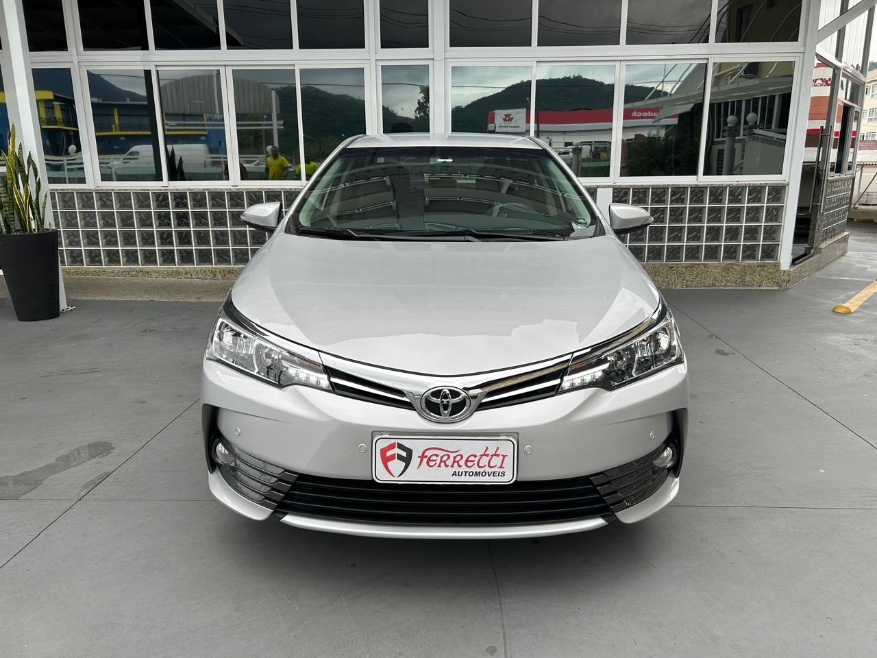 Corolla 2.0 16V 4P FLEX XEI DIRECT SHIFT AUTOMÁTICO CVT