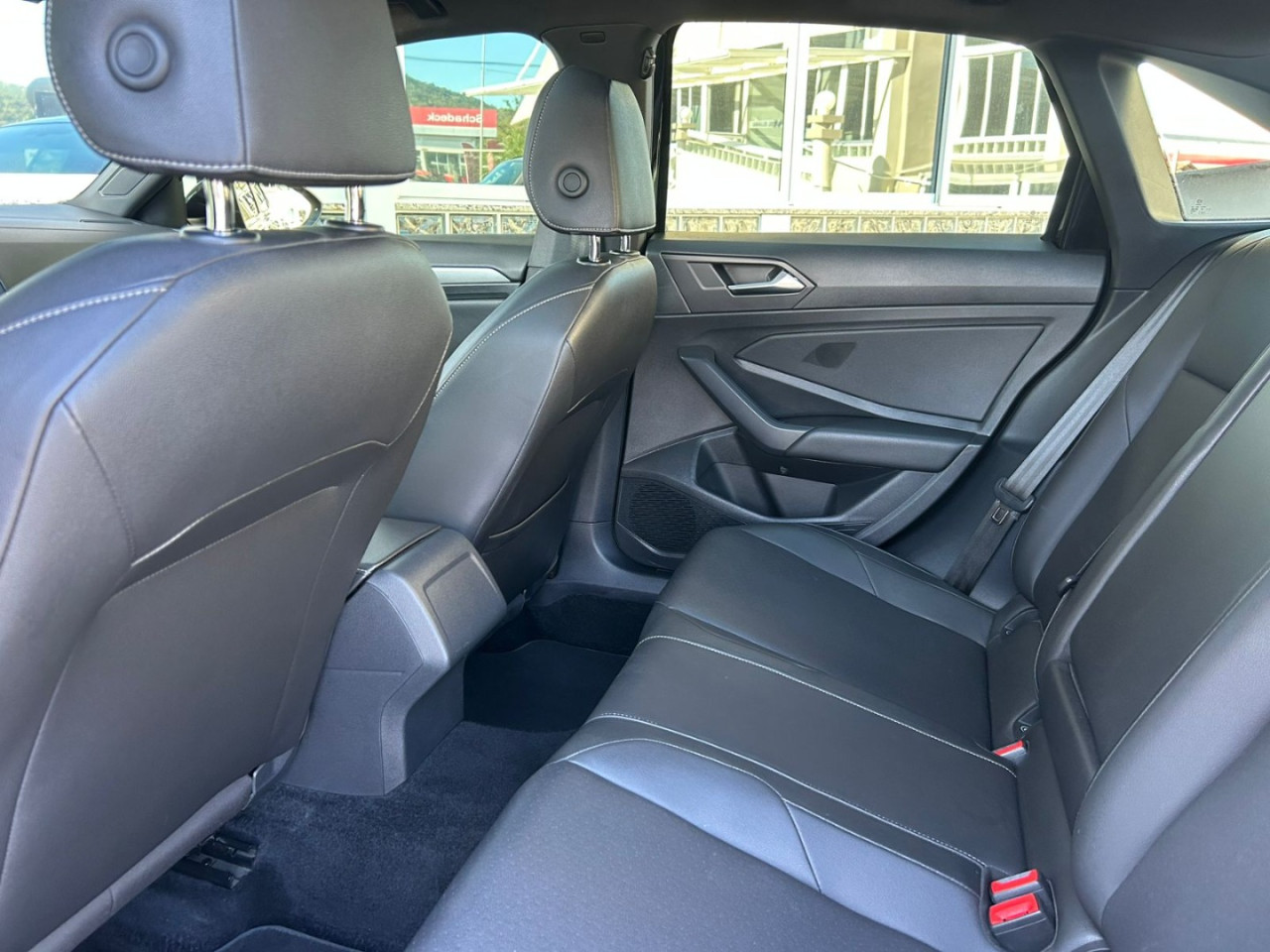 Jetta 1.4 4P 250 TSI R-LINE AUTOMÁTICO