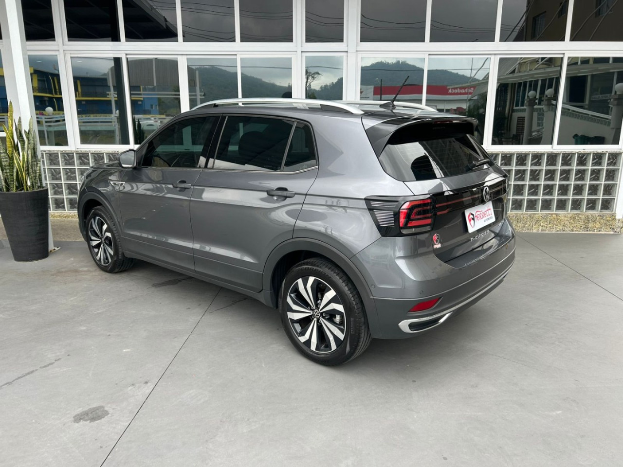 T-Cross 1.4 4P 250 TSI FLEX HIGHLINE AUTOMÁTICO