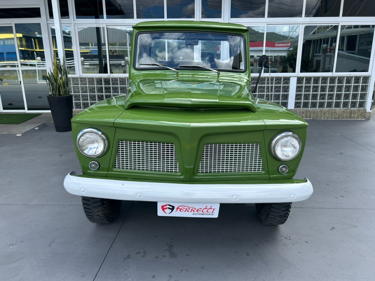 F-75 2.3 4X4 PICK-UP