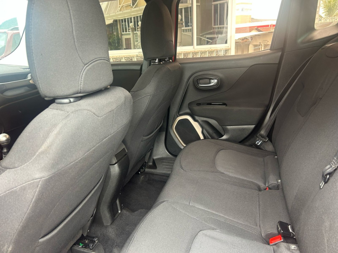 Renegade 1.8 16V 4P FLEX SPORT