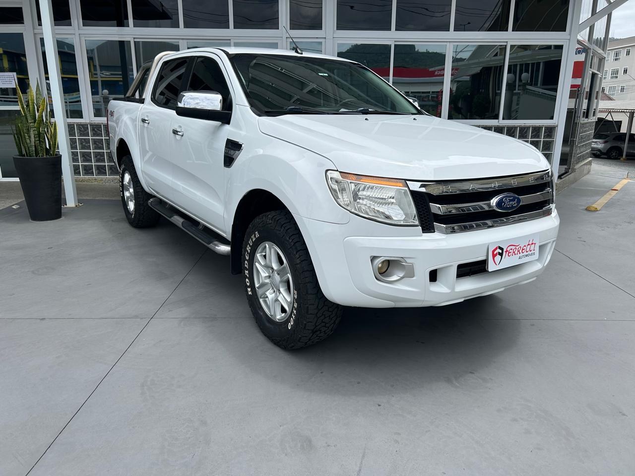 Ranger 3.2 20V XLT 4X4 CABINE DUPLA TURBO DIESEL AUTOMÁTICO
