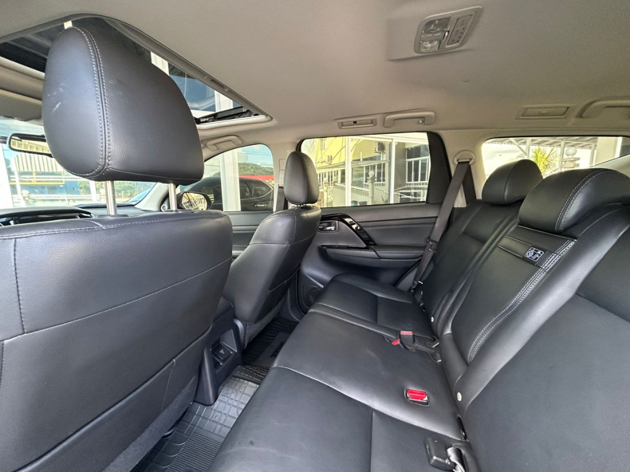 Pajero Sport 2.4 16V 4P MIVEC TURBO DIESEL LEGEND AWD AUTOMÁTICO