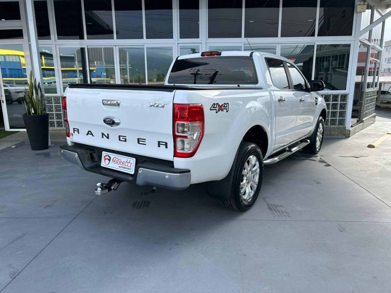 Ranger 3.2 20V XLT 4X4 CABINE DUPLA TURBO DIESEL AUTOMÁTICO