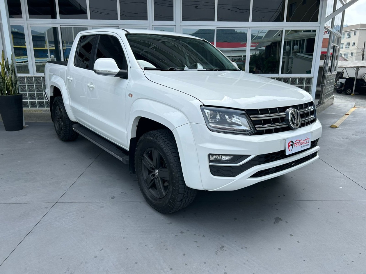 Amarok 2.0 16V 4X4 CABINE DUPLA HIGHLINE TURBO INTERCOOLER AUTOMÁTICO