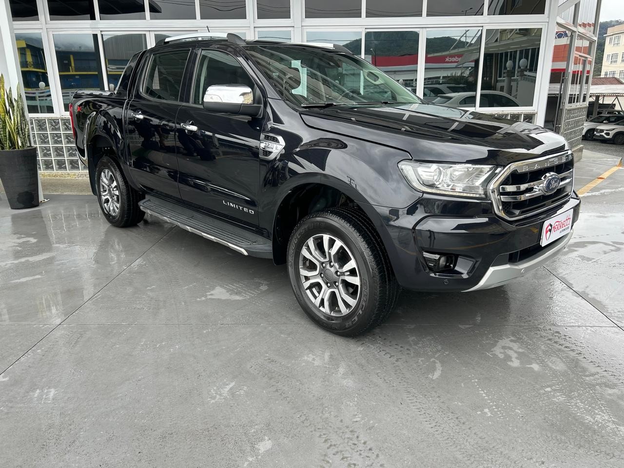 Ranger 3.2 20V CABINE DUPLA 4X4 LIMITED TURBO DIESEL AUTOMÁTICO