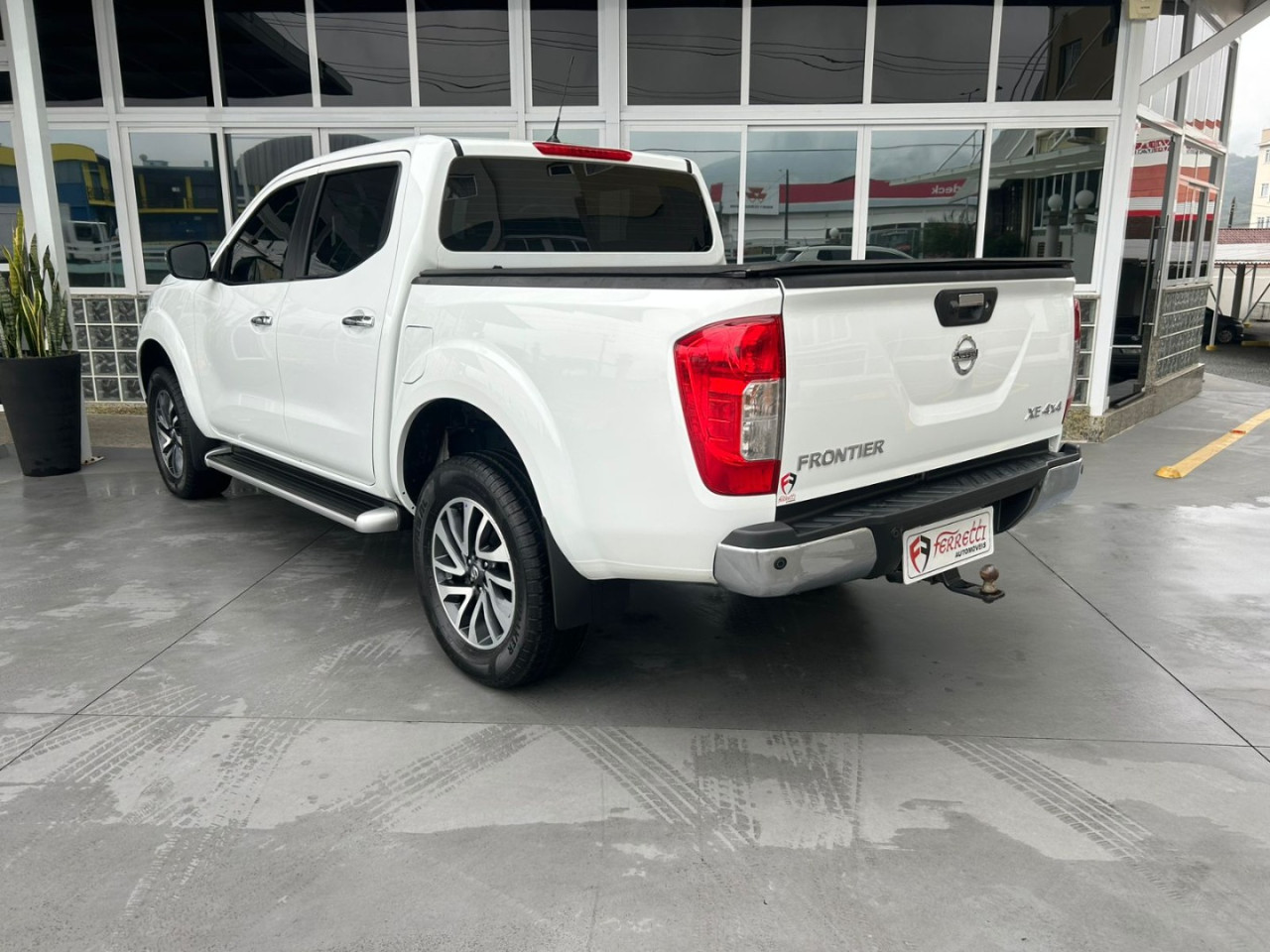 Frontier 2.3 16V XE 4X4 CABINE DUPLA BI-TURBO DIESEL AUTOMÁTICO