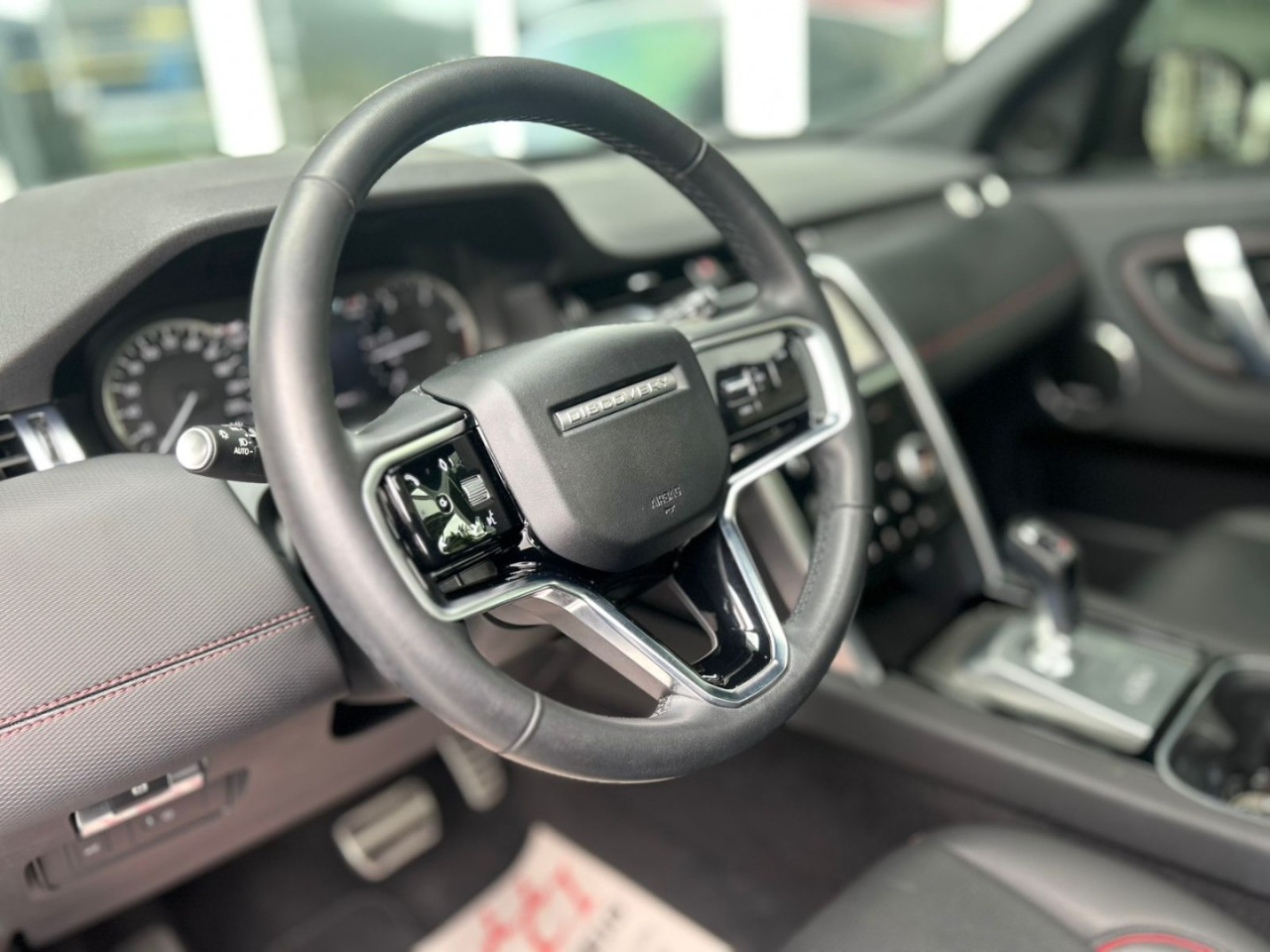 LAND ROVER Discovery Sport 2.0 16V 4P D200 SE R-DYNAMIC TURBO DIESEL AUTOMÁTICO