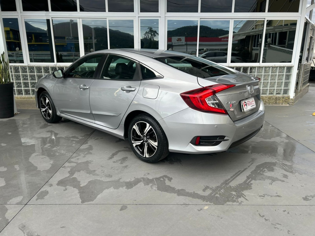 Civic 2.0 16V 4P EXL FLEX  AUTOMÁTICO CVT