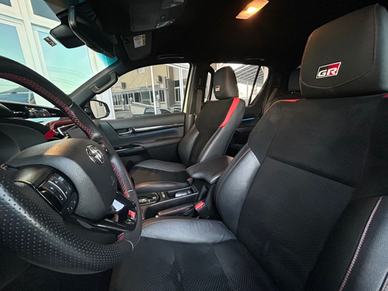 Hilux Caminhonete 2.8 16V GR SPORT 4X4 TURBO DIESEL CABINE DUPLA AUTOMÁTICO