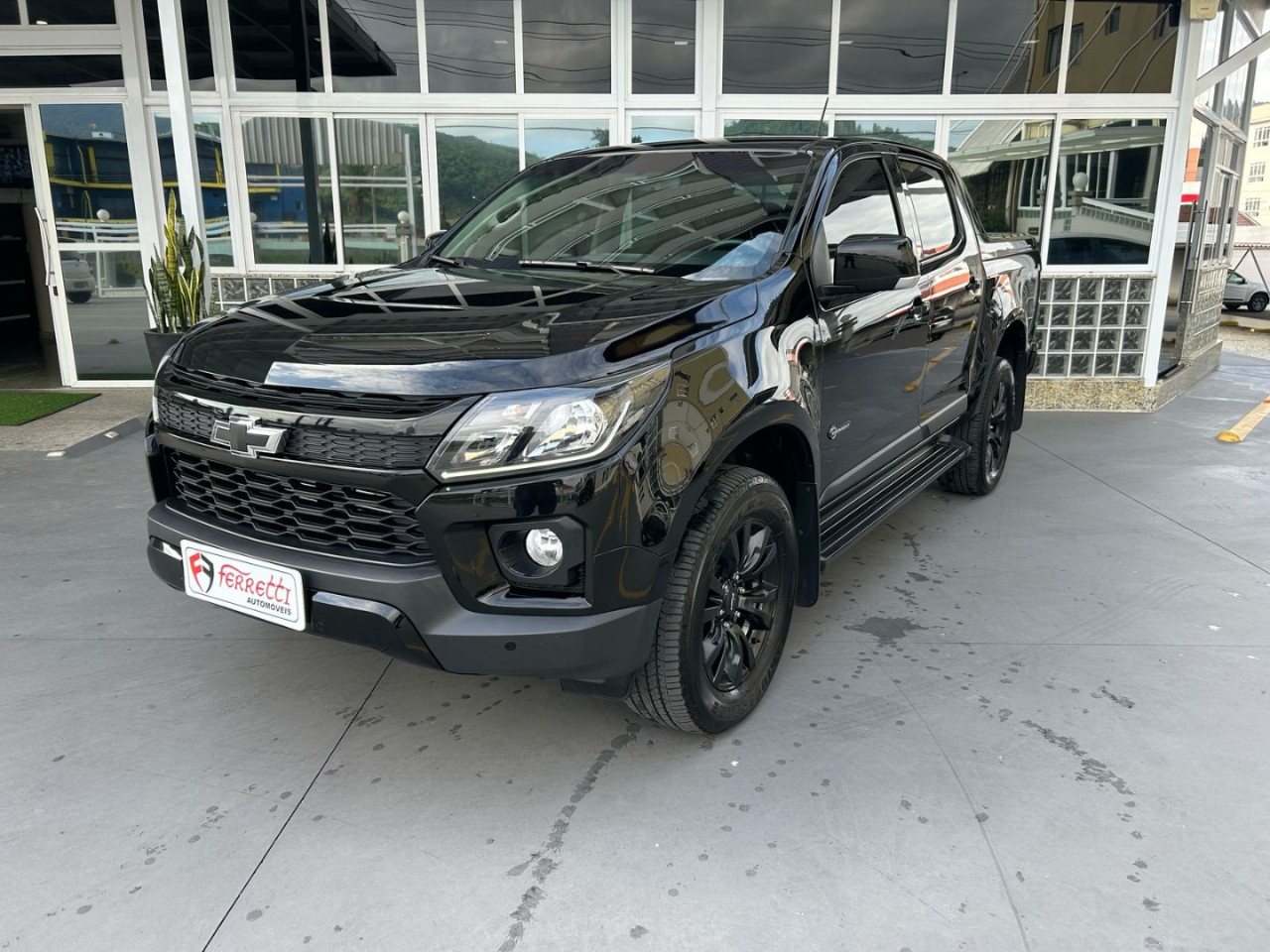 S10 2.8 12V MIDNIGHT CABINE DUPLA 4X4 TURBO DIESEL AUTOMÁTICO