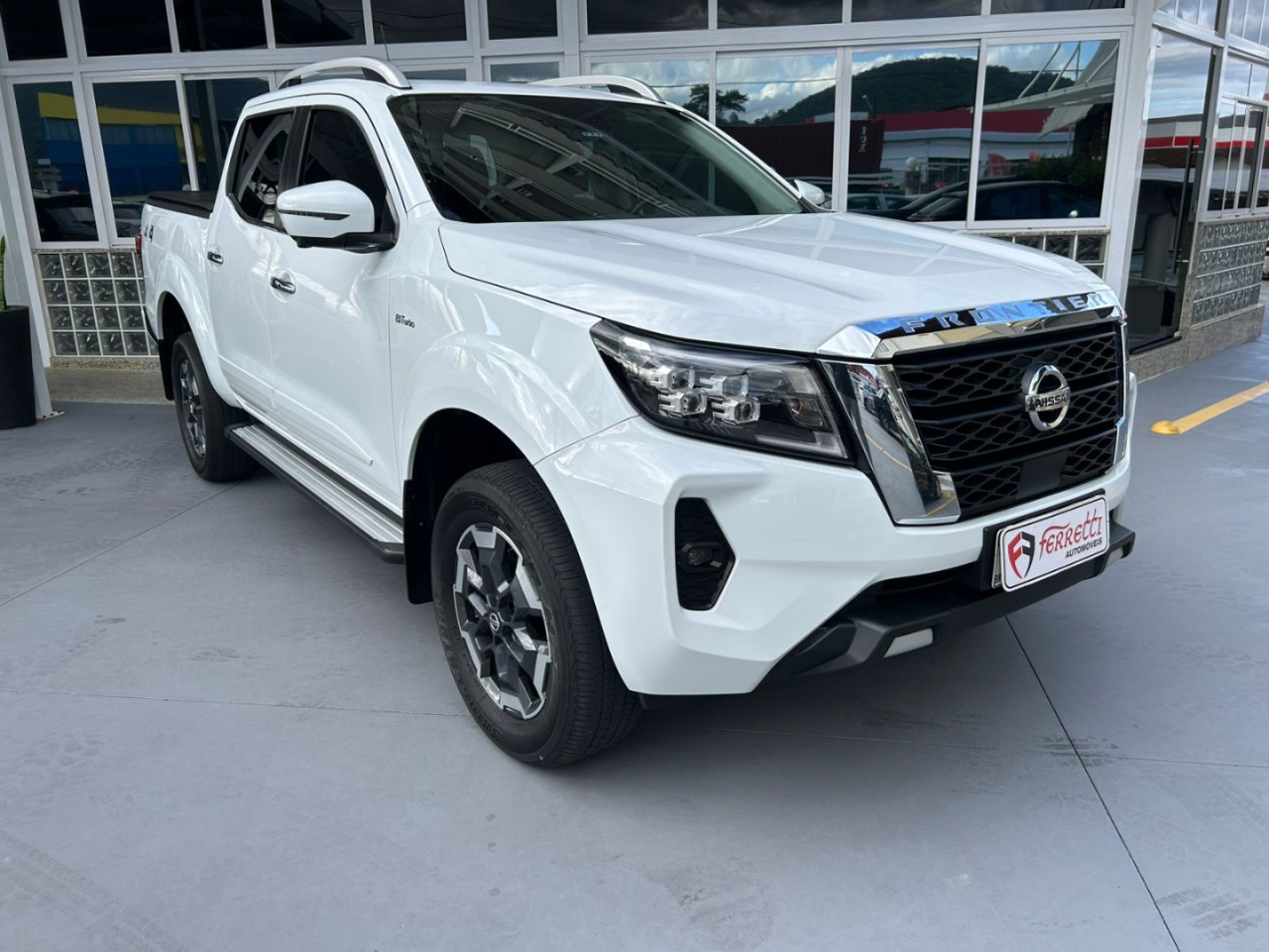 Frontier 2.3 16V PLATINUM CABINE DUPLA 4X4 BI-TURBO DIESEL AUTOMÁTICO