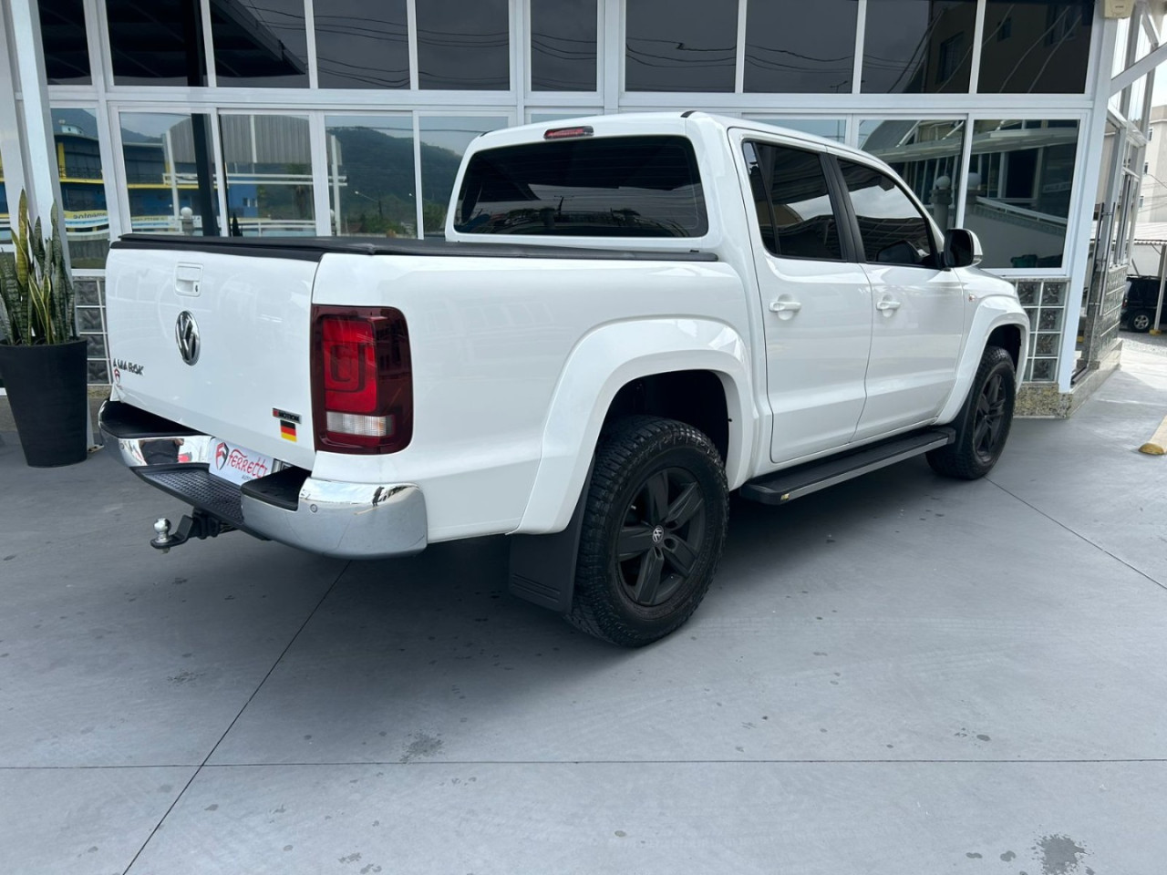 Amarok 2.0 16V 4X4 CABINE DUPLA HIGHLINE TURBO INTERCOOLER AUTOMÁTICO