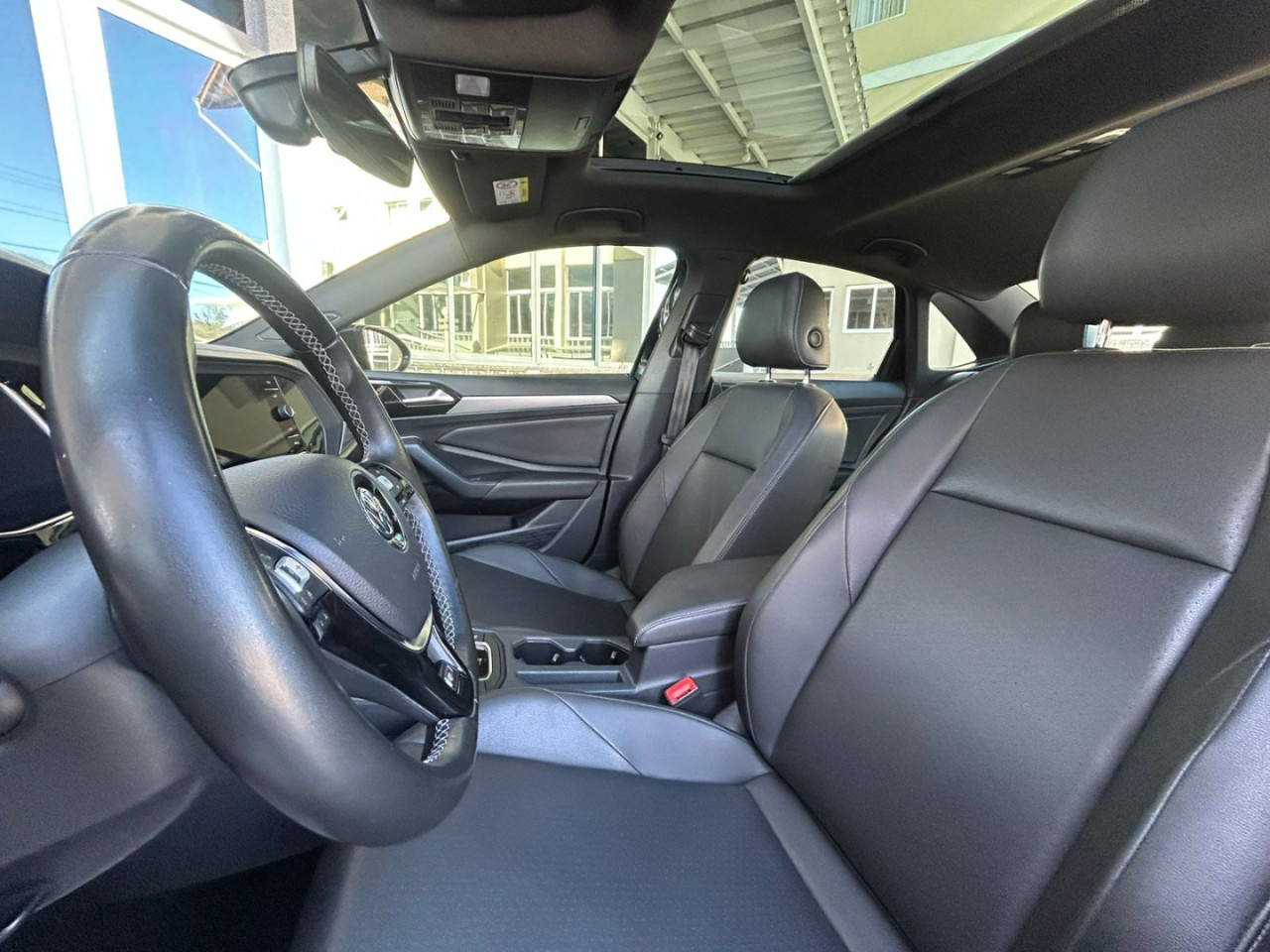 Jetta 1.4 4P 250 TSI R-LINE AUTOMÁTICO