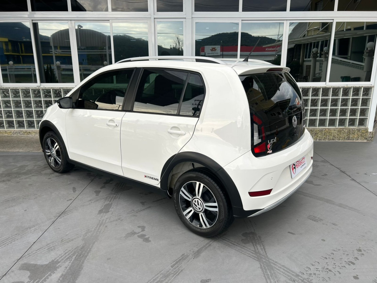 UP 1.0 4P FLEX 170 TSI XTREME