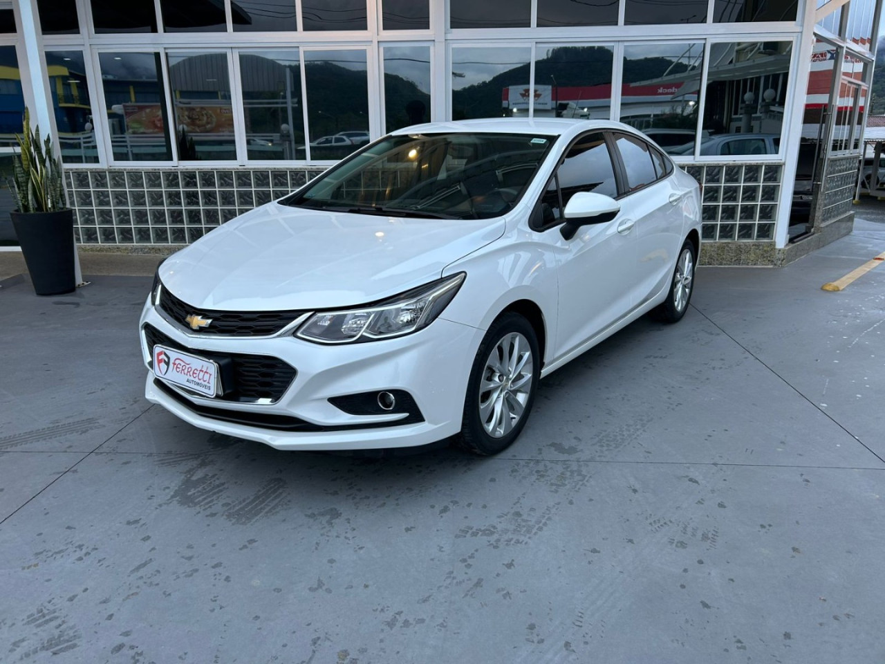 Cruze Sedan 1.4 16V 4P LT FLEX TURBO AUTOMÁTICO