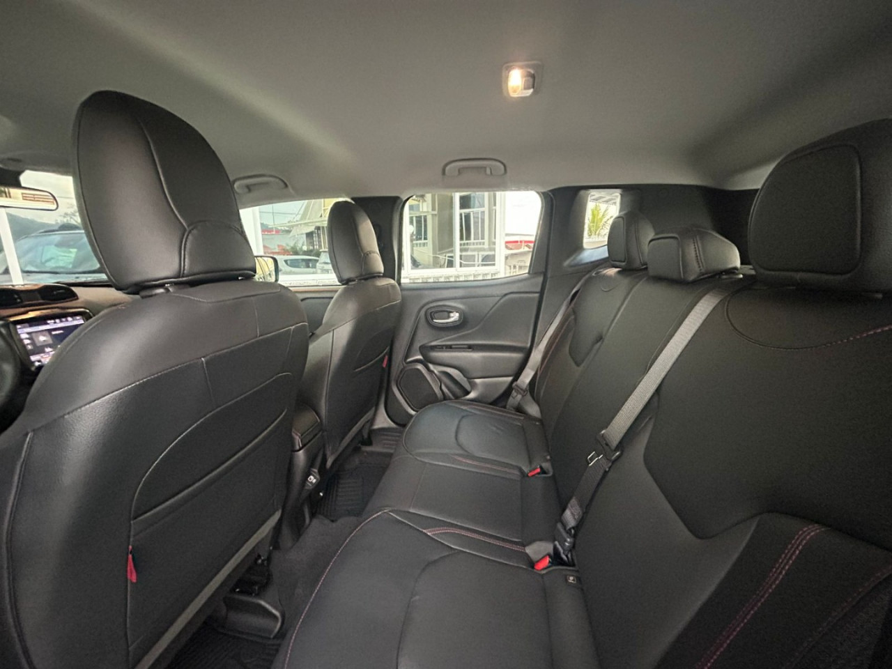 Renegade 1.3 16V 4P FLEX T270 TRAILHAWK 4X4 TURBO AUTOMÁTICO