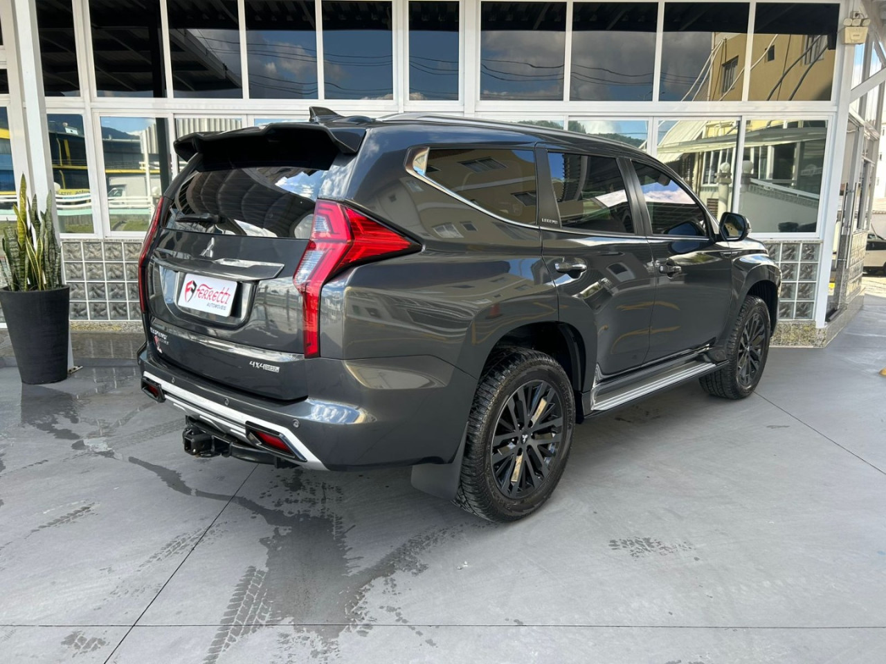 Pajero Sport 2.4 16V 4P MIVEC TURBO DIESEL LEGEND AWD AUTOMÁTICO