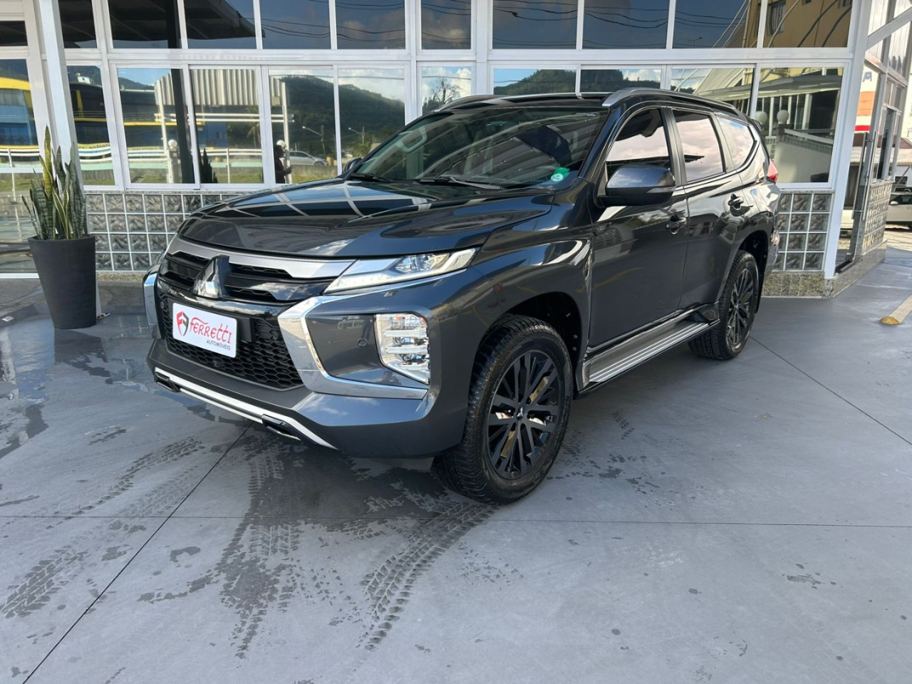 Pajero Sport 2.4 16V 4P MIVEC TURBO DIESEL LEGEND AWD AUTOMÁTICO
