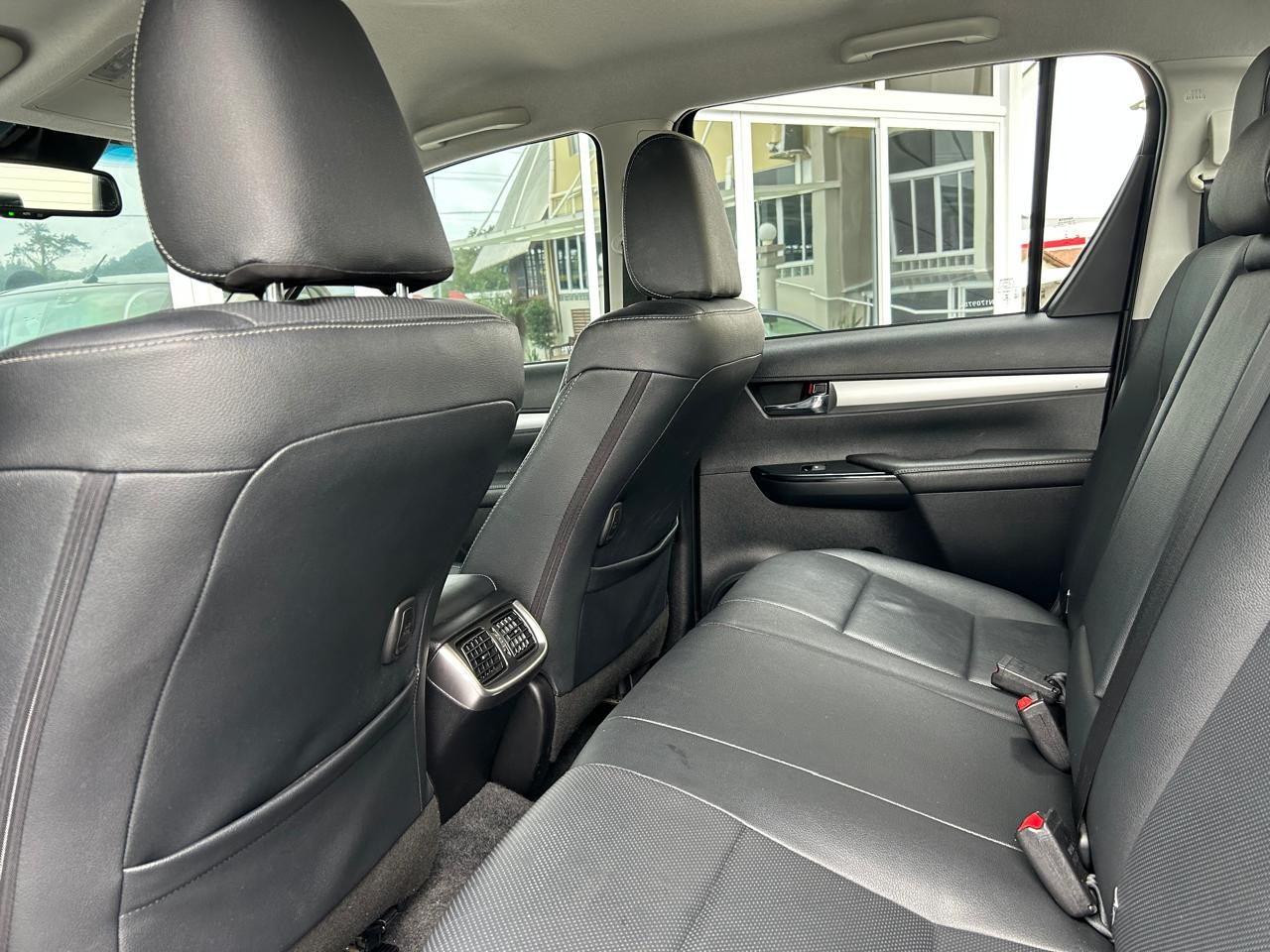 Hilux Caminhonete 2.8 16V SRX 4X4 TURBO DIESEL CABINE DUPLA AUTOMÁTICO