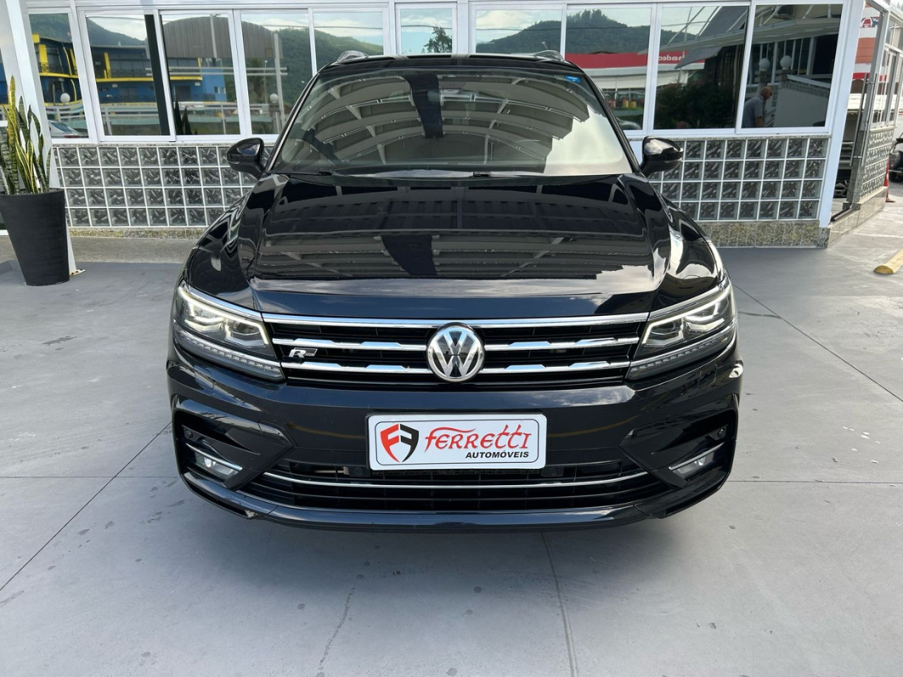 Tiguan 2.0 350 TSI TOTAL FLEX ALLSPACE R-LINE 4-MOTION TURBO AUTOMÁTICO DSG