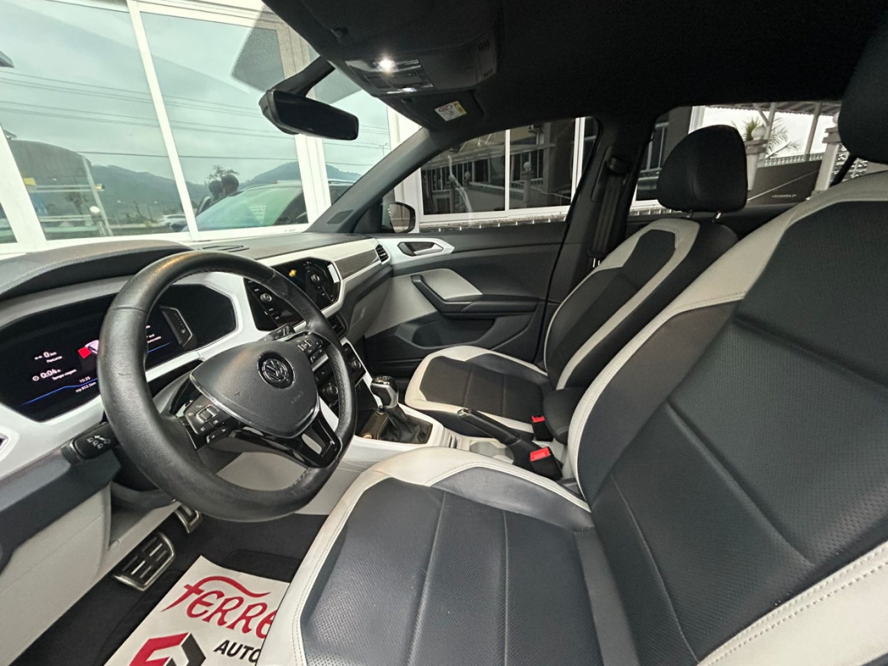 T-Cross 1.0 4P 200 TSI FLEX HIGHLINE AUTOMÁTICO