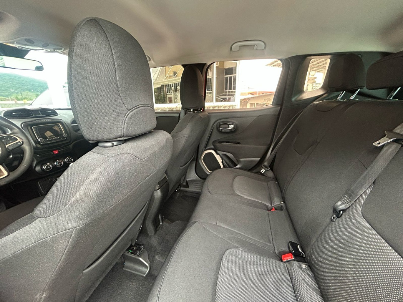 Renegade 1.8 16V 4P FLEX SPORT