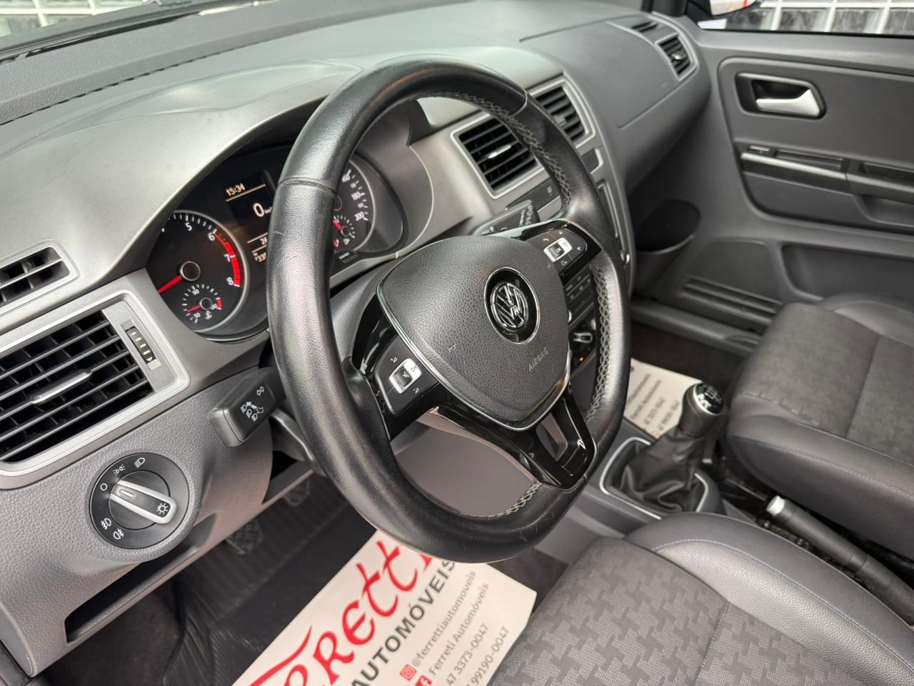 VOLKSWAGEN Fox 1.0 4P TRACK FLEX