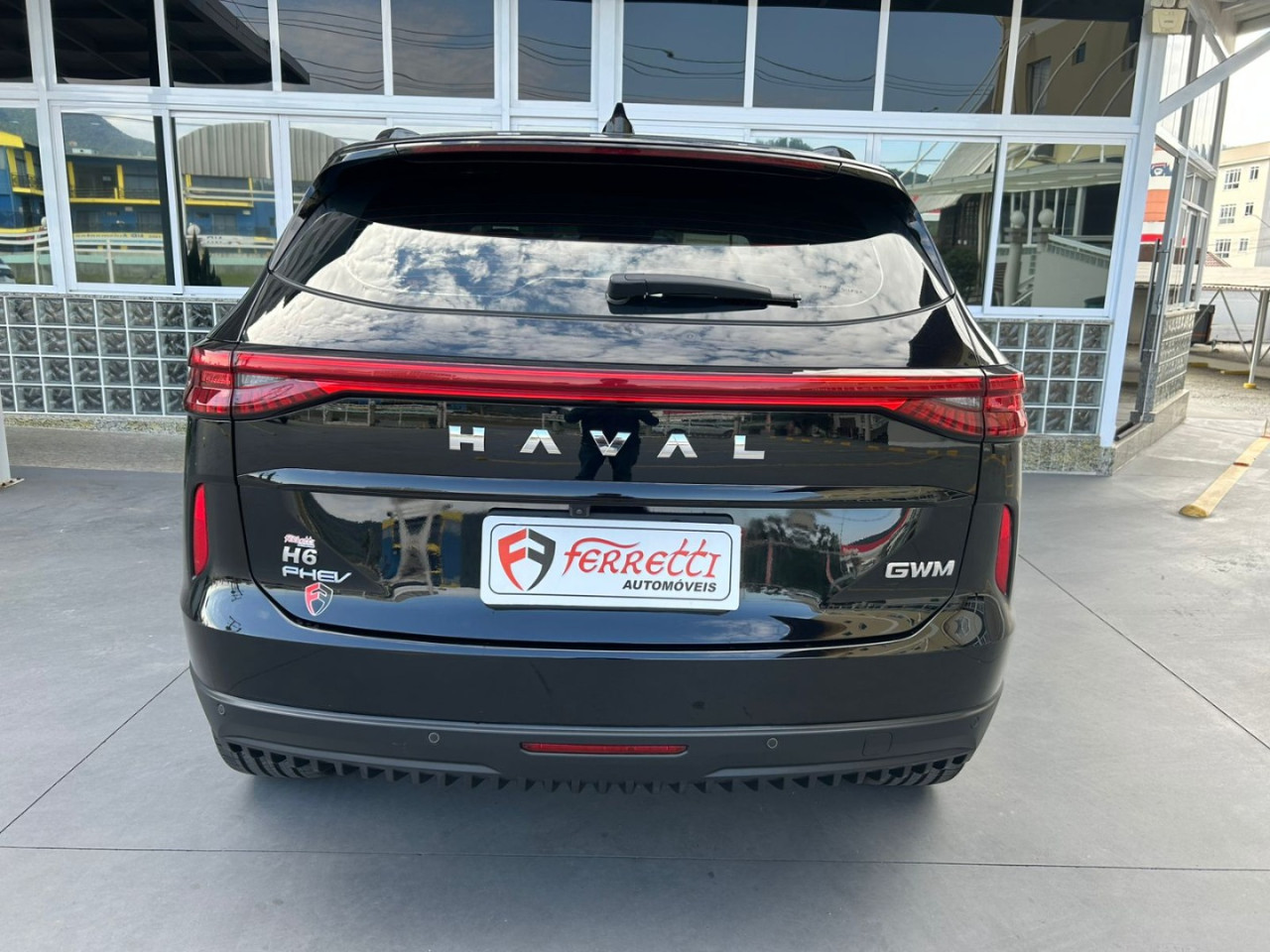 Haval H6 1.5 16V 4P PHEV PREMIUM AWD E-TRACTION AUTOMÁTICO