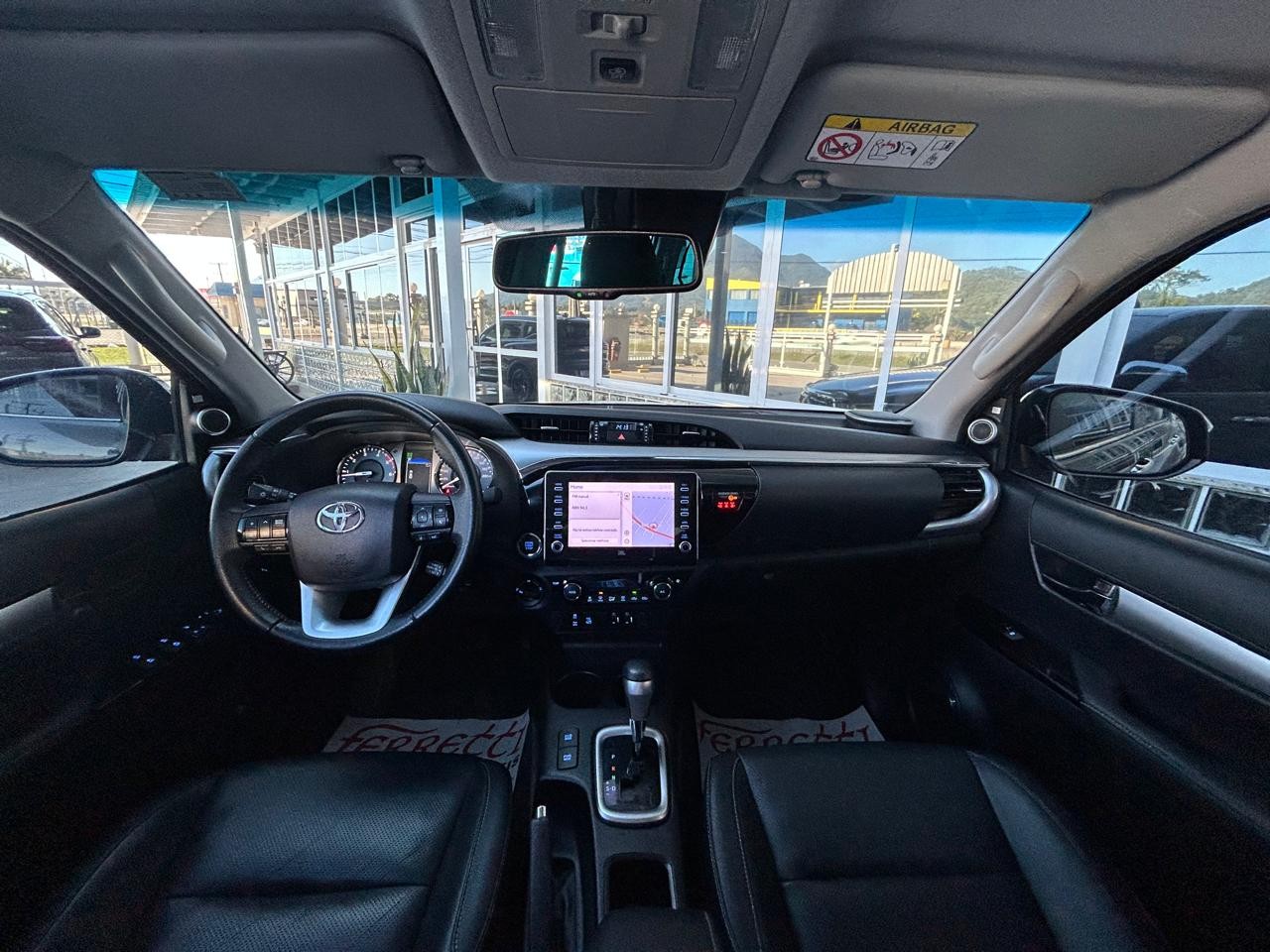 Hilux Caminhonete 2.8 16V SRX 4X4 DIESEL CABINE DUPLA AUTOMÁTICO