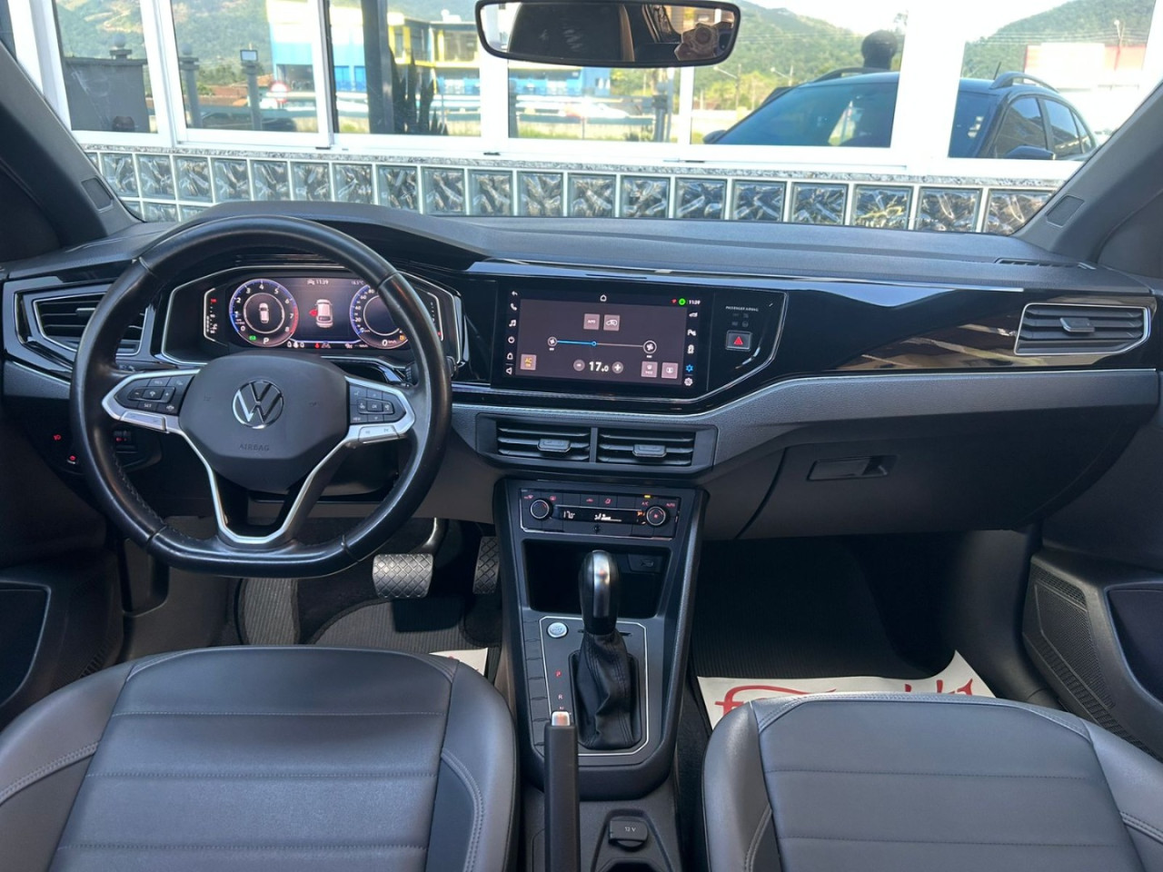 Nivus 1.0 4P FLEX 200 TSI HIGHLINE TURBO AUTOMÁTICO