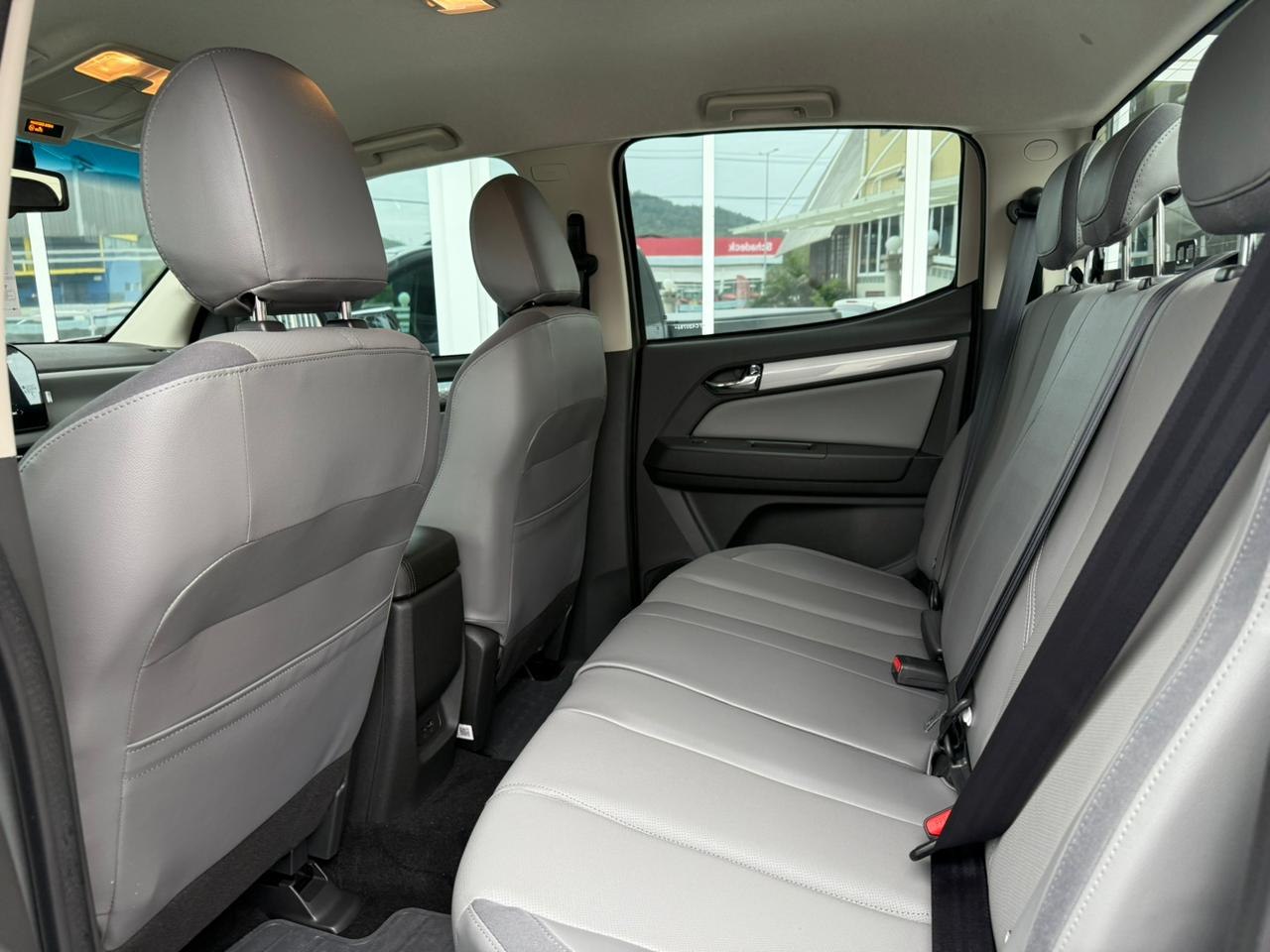 S10 2.8 16V LTZ CABINE DUPLA TURBO DIESEL AUTOMÁTICO