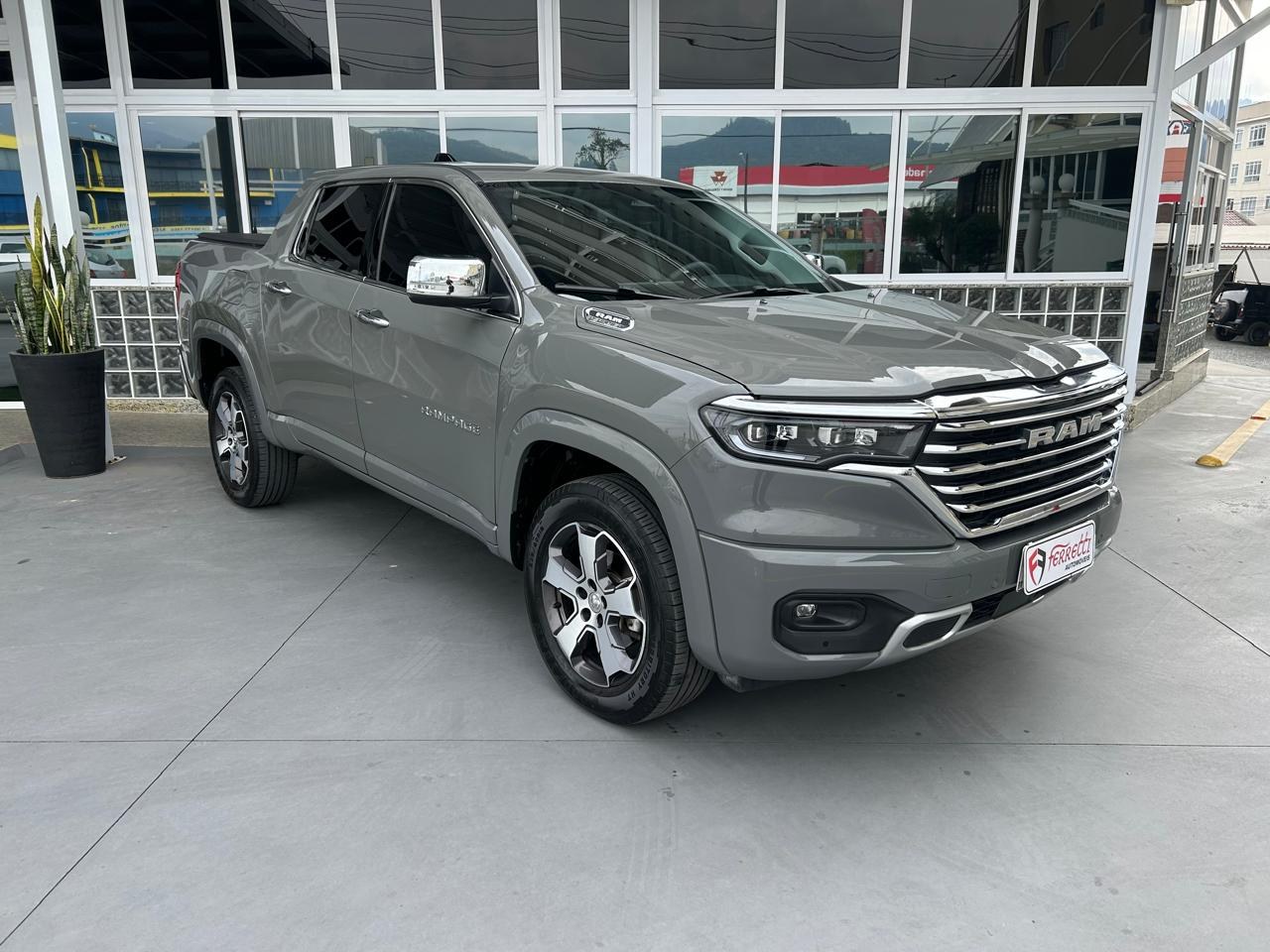 Rampage 2.0 4P TURBO DIESEL LARAMIE 4X4 AUTOMÁTICO