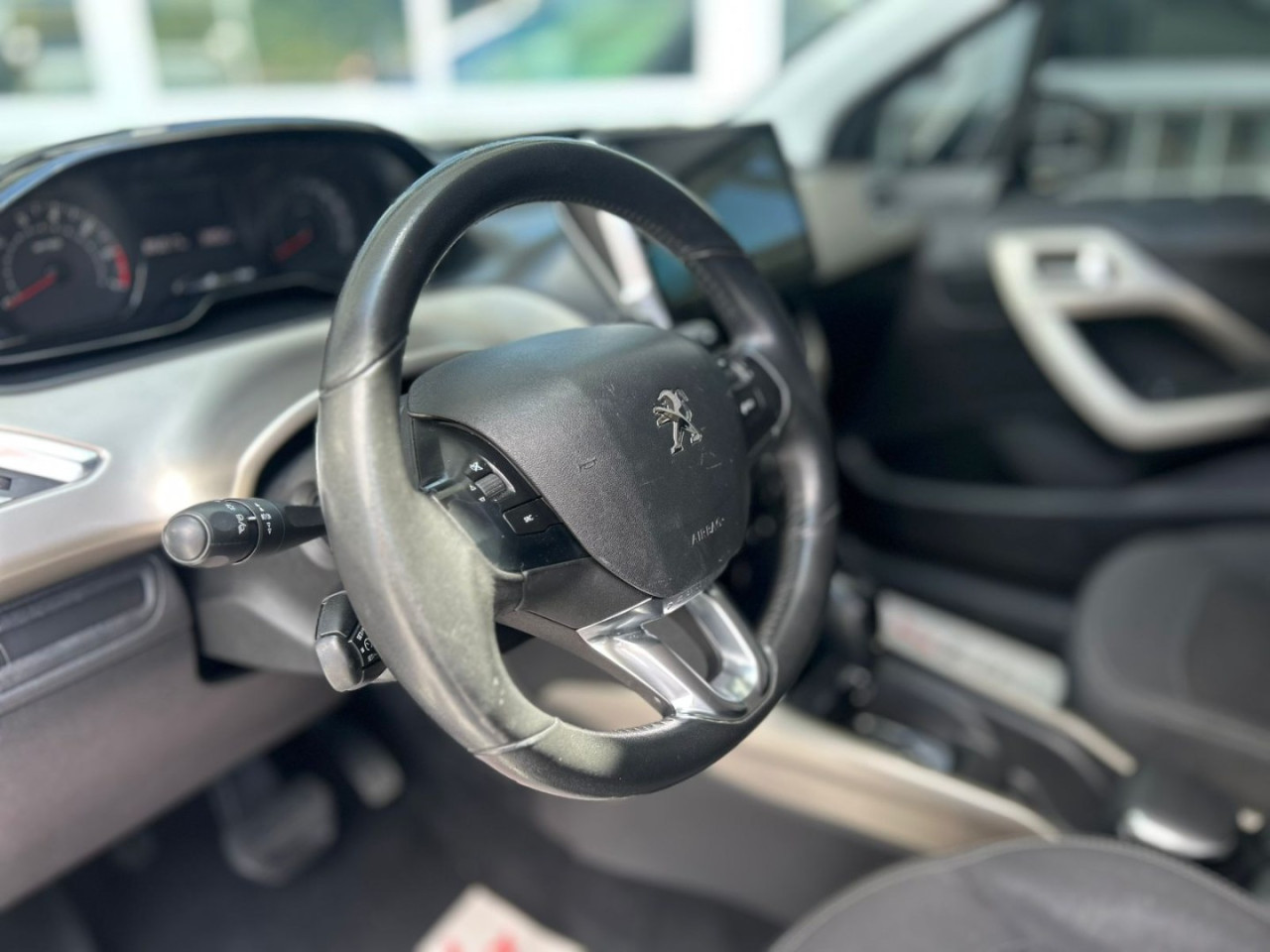 PEUGEOT 2008 1.6 16V 4P FLEX ALLURE AUTOMÁTICO