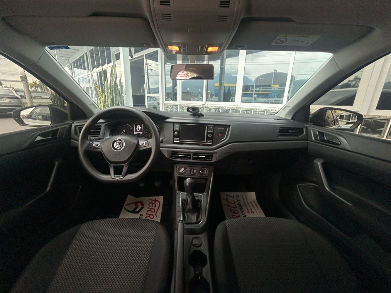 VOLKSWAGEN Polo Hatch 1.0 12V 4P MPI FLEX