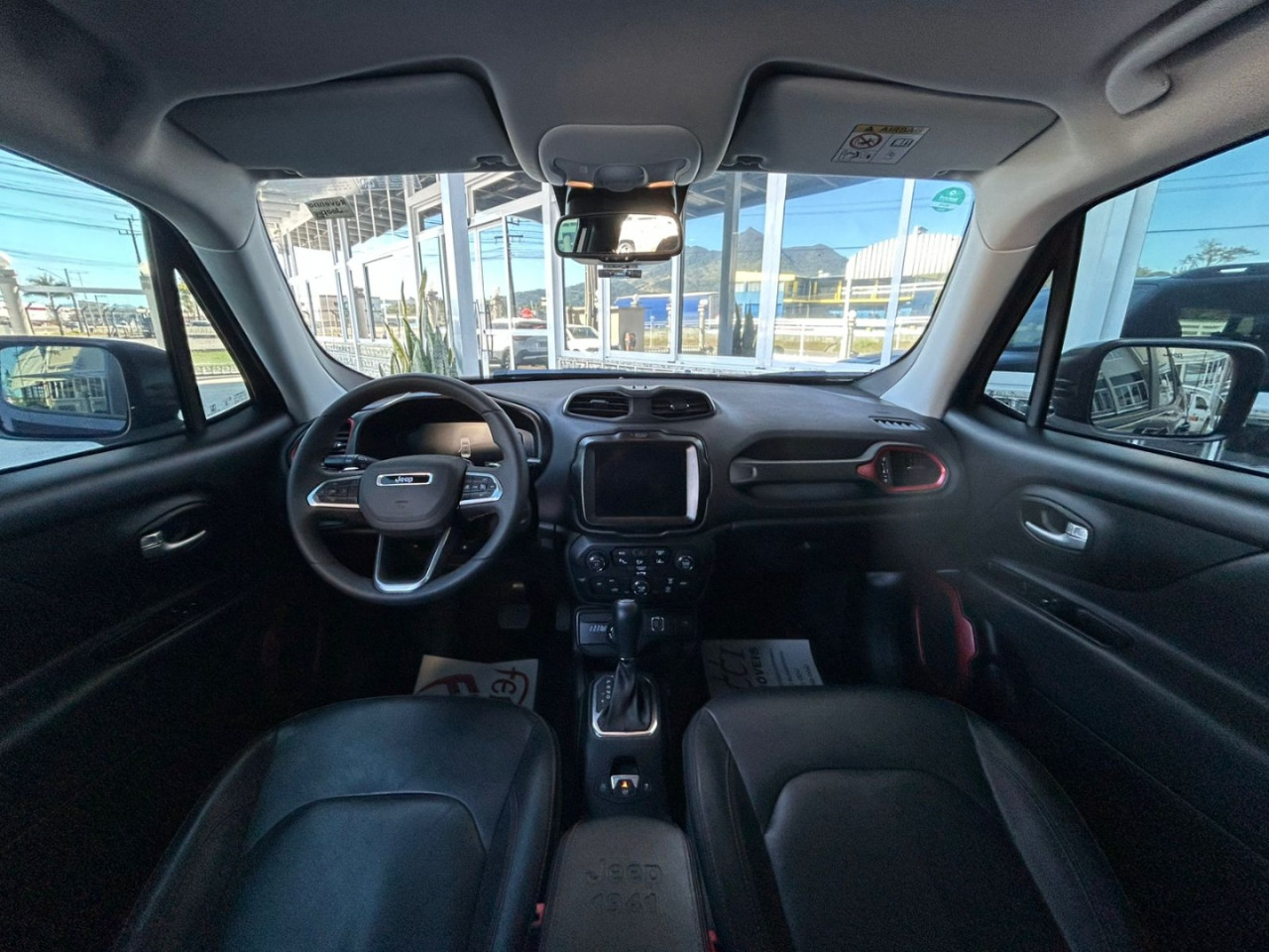 Renegade 1.3 16V 4P FLEX T270 TRAILHAWK 4X4 TURBO AUTOMÁTICO