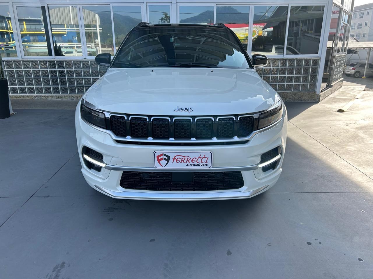 Commander 1.3 16V 4P FLEX T270 OVERLAND TURBO AUTOMÁTICO