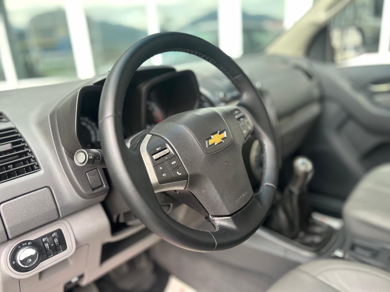 S10 2.4 FLEX LTZ CABINE DUPLA
