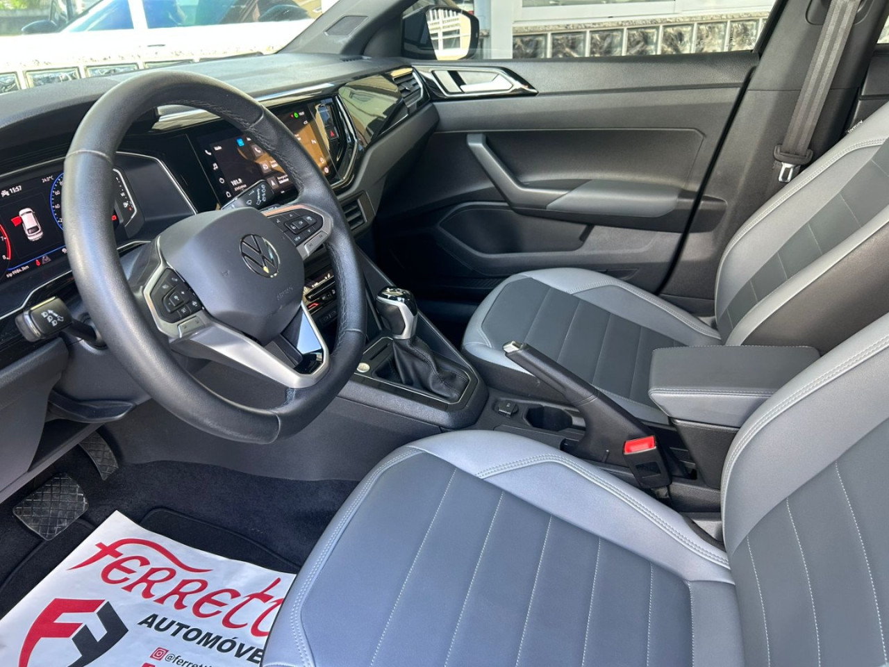 VOLKSWAGEN Nivus 1.0 4P FLEX 200 TSI HIGHLINE TURBO AUTOMÁTICO