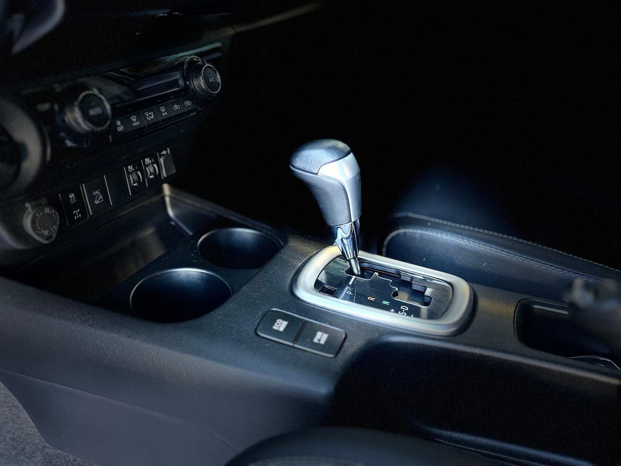 Hilux Caminhonete 2.8 16V SRX 4X4 DIESEL CABINE DUPLA AUTOMÁTICO