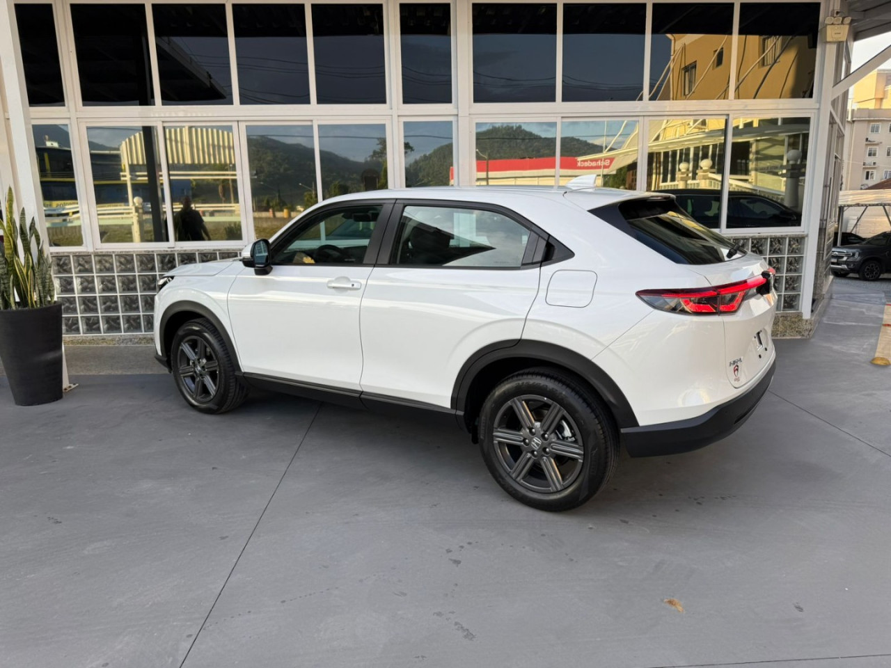 HR-V 1.5 16V 4P FLEX EXL AUTOMÁTICO CVT