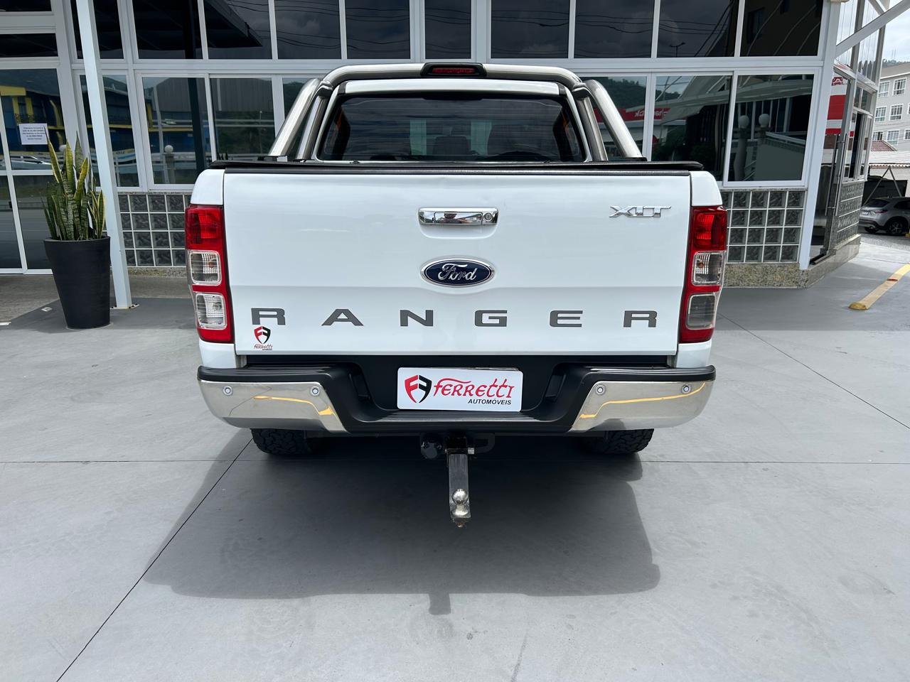 FORD Ranger 3.2 20V XLT 4X4 CABINE DUPLA TURBO DIESEL AUTOMÁTICO