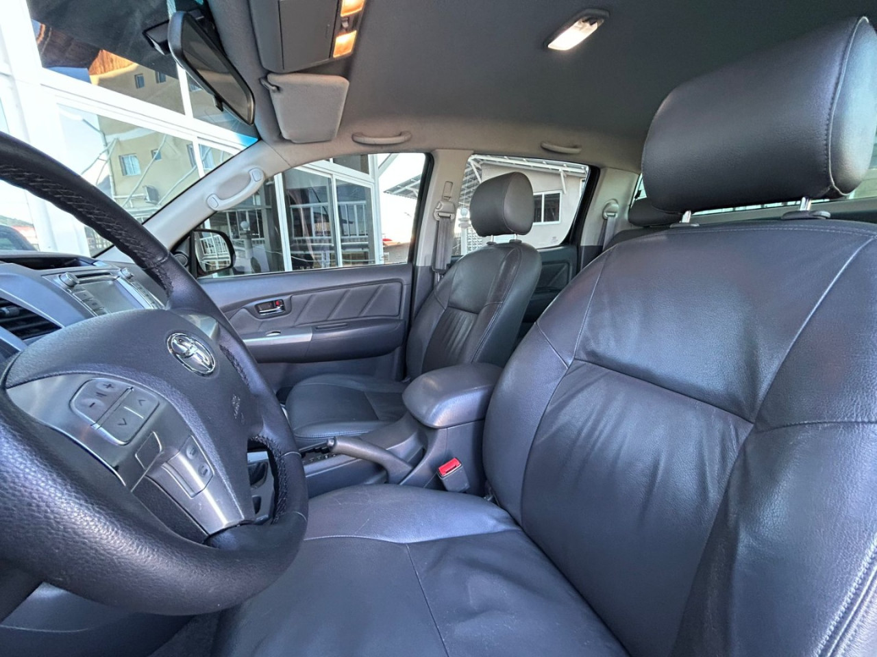 Hilux Caminhonete 3.0 4P 4X4 SRV TURBO DIESEL CABINE DUPLA AUTOMÁTICO