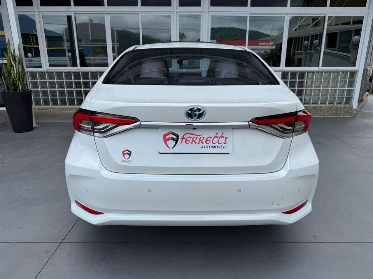 Corolla 1.8 16V 4P FLEX HÍBRIDO ALTIS A PREMIUM AUTOMÁTICO CVT