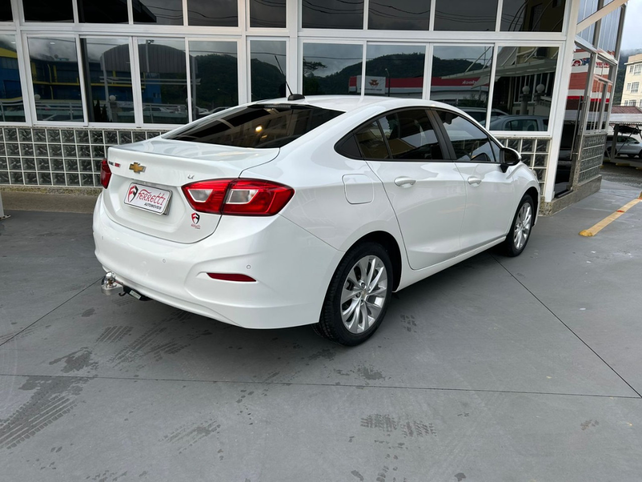 Cruze Sedan 1.4 16V 4P LT FLEX TURBO AUTOMÁTICO